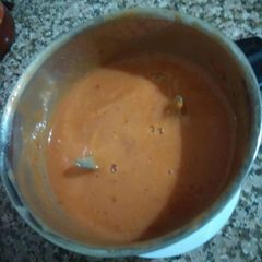 A picture of Momos chutney.