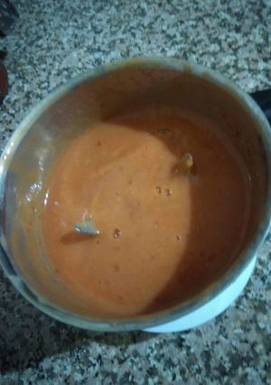 A picture of Momos chutney.