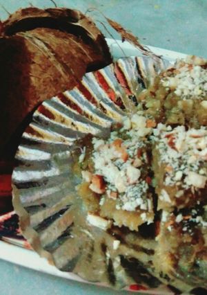 A picture of Apple coconut burfi.