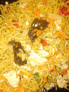 A picture of Fried indomie and egg.