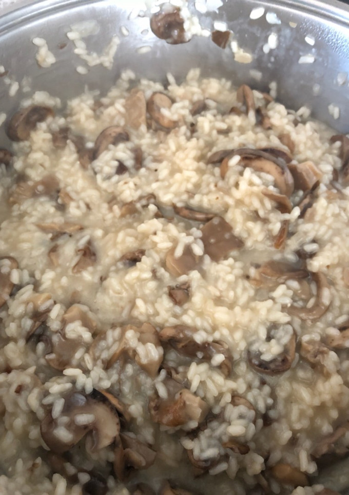 Una foto de Risotto de arroz con setas