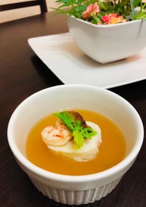 Una foto de Albóndiga de verdura Nabo al vapor vegetariano Japonés CABURAMUSI🇺🇾🇯🇵蕪蒸し