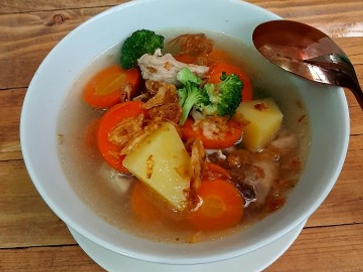 Langkah Mudah untuk Menyiapkan Resep Sup Ayam yang Enak Banget Anti Ribet, Menggugah Selera