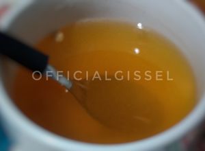 Una foto de Té de Níspero con Limón