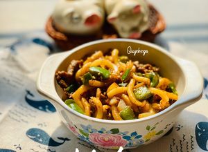 Hình của món Mì udon xào kiểu hàn - Yaki udon.