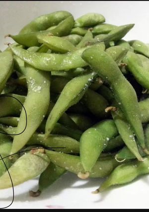 A picture of Salted Edamame Bean.