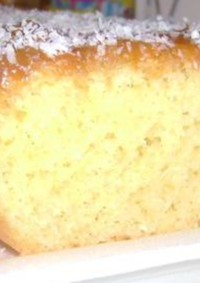 Una foto de TORTA DE COCO SIN TACC (a puro coco)