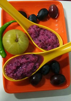 A picture of Black Grapes and Amla ki chutney.