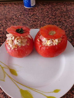 Una foto de Tomates rellenos