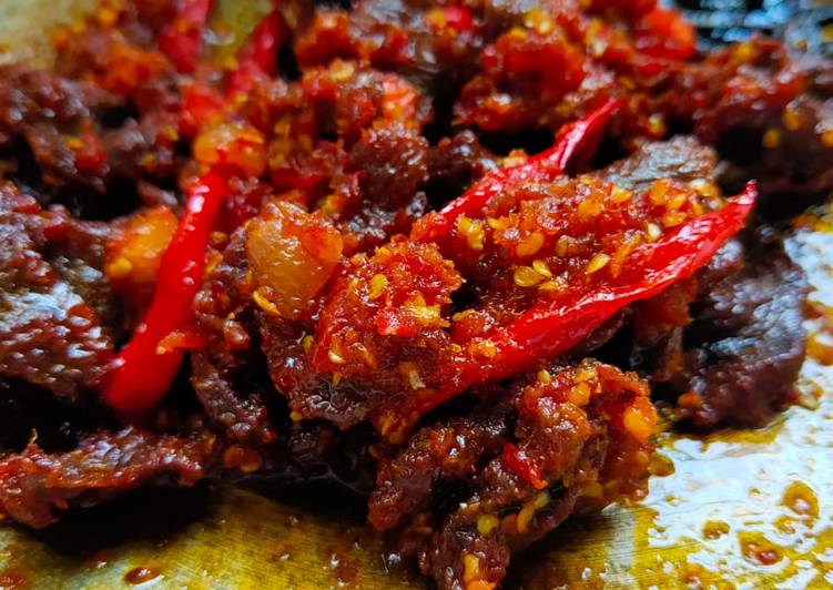 Dendeng batokok (balado)