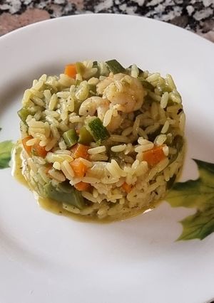 Foto principal de Arroz con verduras y gambas al curry (para enfermos renales)