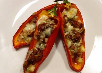 Easiest Way to Cook Appetizing Blue cheese bacon and apple stuffed mini peppers