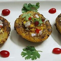 A picture of Katori Aloo Chaat.