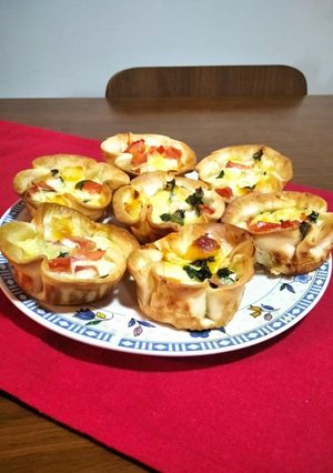 Una foto de Canastitas caprese 🌱🍅🧀