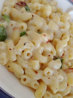 A picture of Simple & easy white sauce pasta.