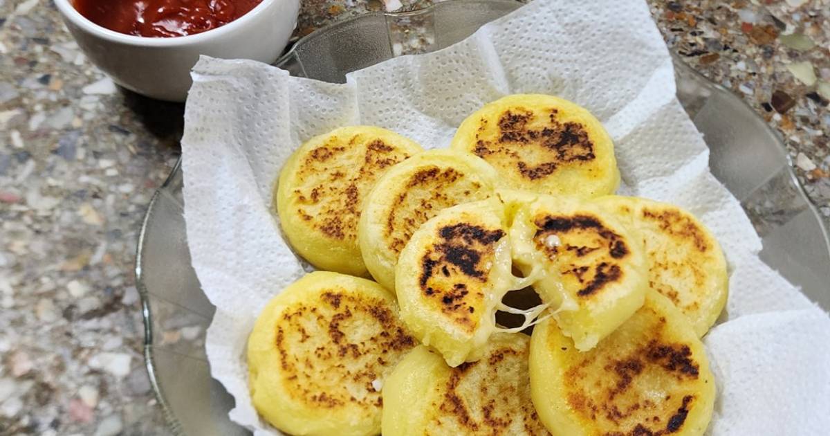 🥔🧀 Llapingachos Tortillitas de papa rellenas de queso, a la sartén 🧀🥔