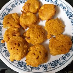 A picture of Banana Fritters.