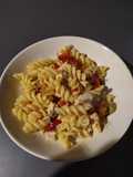 Fusilli con pomodorini e pesce spada
