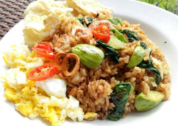 Nasi Goreng Pete Ebi