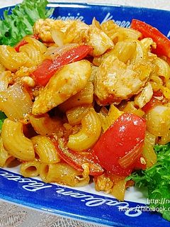 รูปของ ผัดมะกะโรนีไก่
