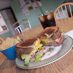 A picture of Tangy Egg Sandwich.