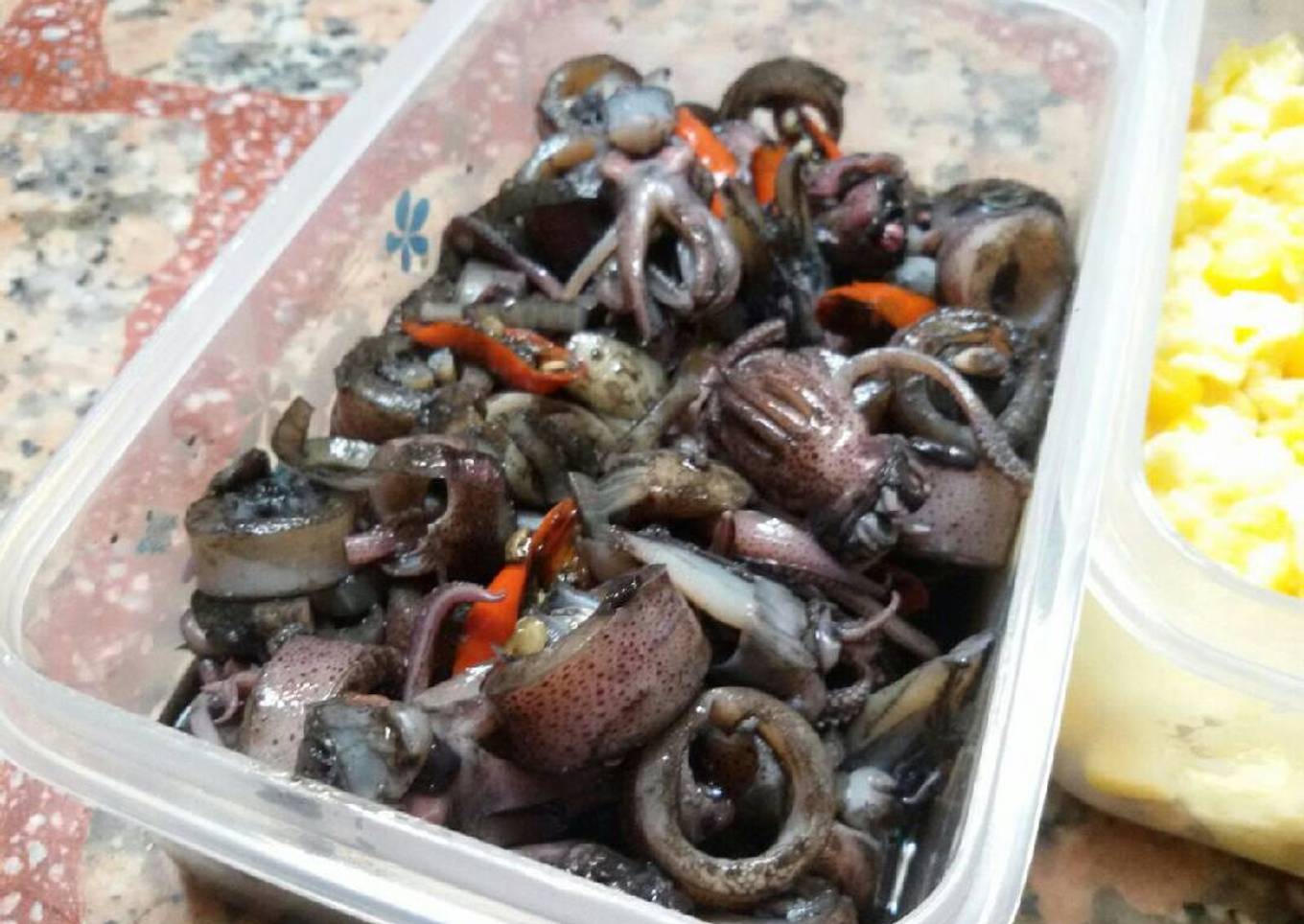 црни печени слаткиши