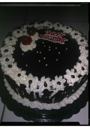 Foto resep Black forest# tantangan akhir tahun# masak d tahun baru