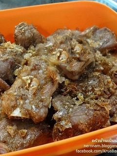 รูปของ ซี่โครงหมูทอดกระเทียมพริกไทย