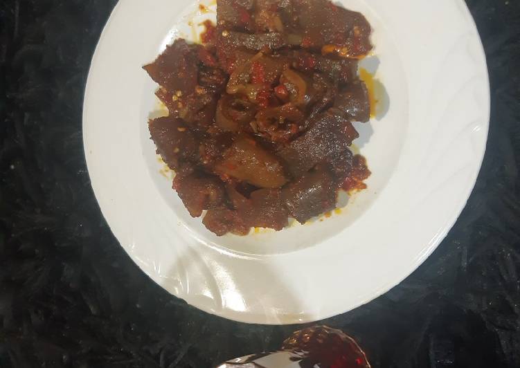 Peppered kpomo