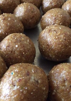 A picture of Nutritious dryfruits laddo with edible gum.