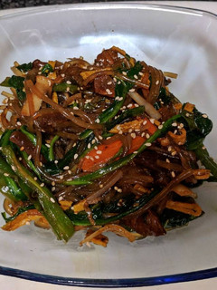 A picture of Korean Glass Noodles (chapjae or jabcha).
