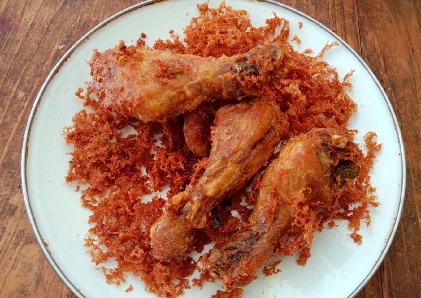 Ayam goreng telor kremes