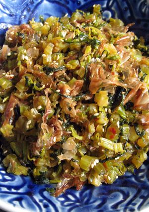 A picture of Sir-fried Celery Leaves & Katsuobushi (Bonito Flakes).