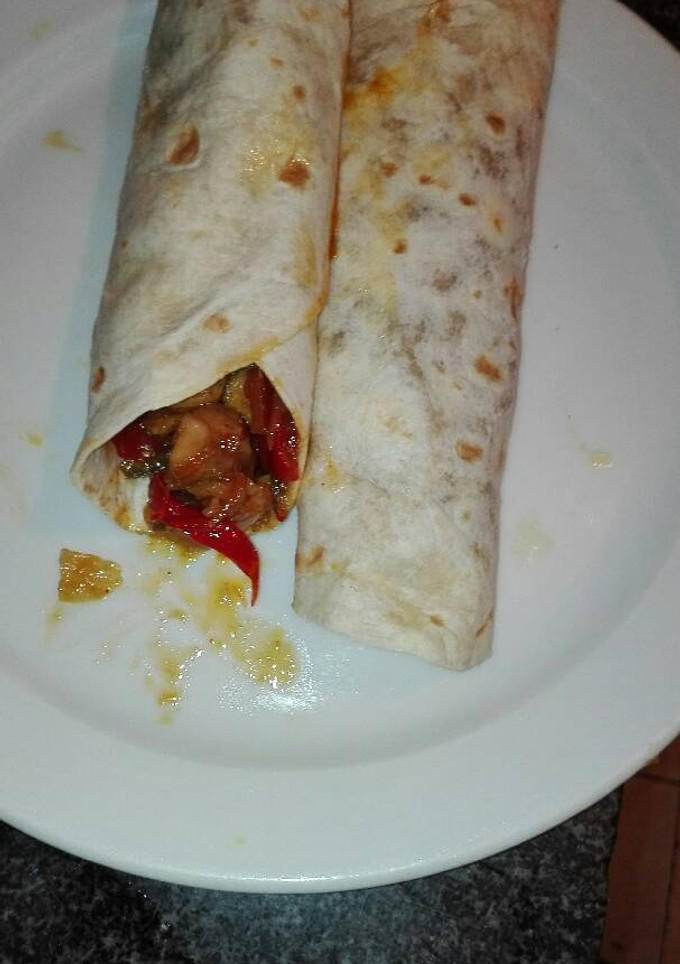 Una foto de Fajitas de pavo campero con verdura picante