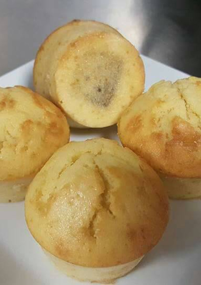 Una foto de Mufins rellenos de chocolate