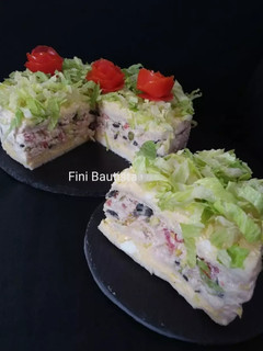 Una foto de Pastel frío con pan de molde