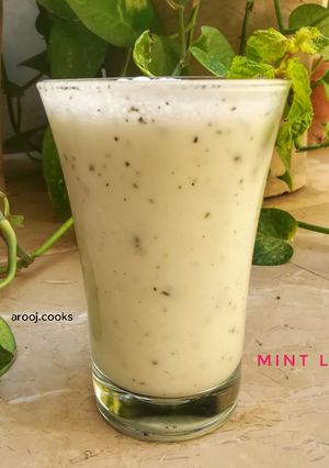 A picture of Mint Lassi.