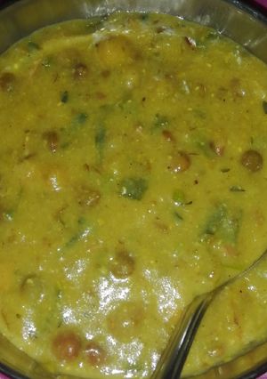 عکسی از دستور آش سبزی اصیل شیرازی😋
