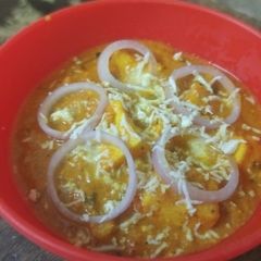A picture of Shahi paneer.