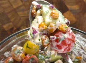 Foto de Receita Saudável - Salada Crocante de Milho e Feta