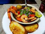 Caldo de mariscos 🐙🦀🦐🐟