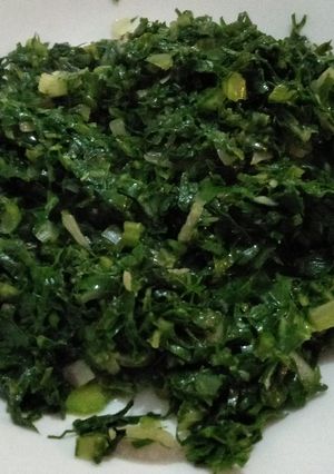 A picture of Fried kales.