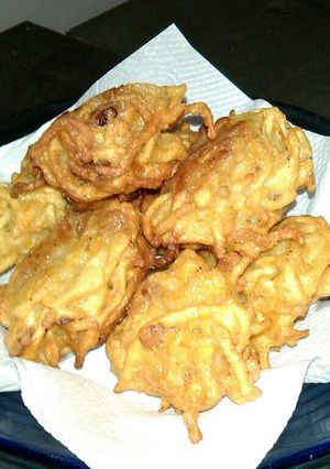 Foto resep Bakwan Mie / Bola-bola mie