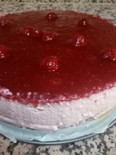 Una foto de Mousse de Queso con fresas y Frambuesa con toque de Limón