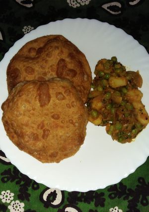 A picture of Pooris #jikonichallenge.