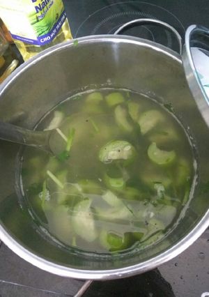 Hình của món Canh Mướp nấu hến.