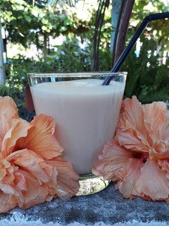 Una foto de Batido de arroz con leche y dulce de leche