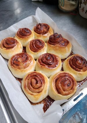 A picture of Easy Homemade Cinnamon Rolls.
