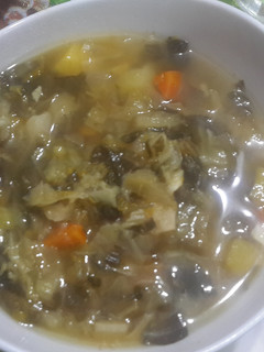 Una foto de Sopa de verduras. Simple y rica