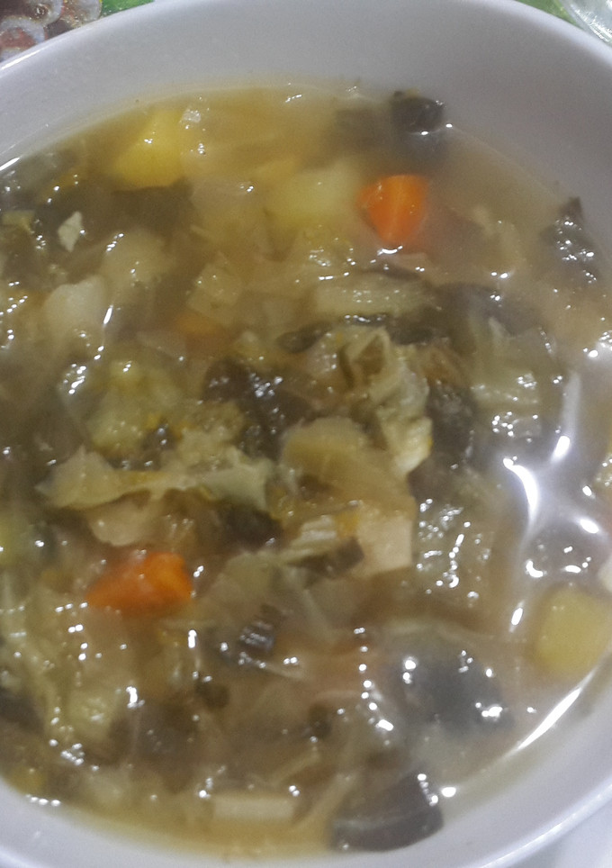 Una foto de Sopa de verduras. Simple y rica